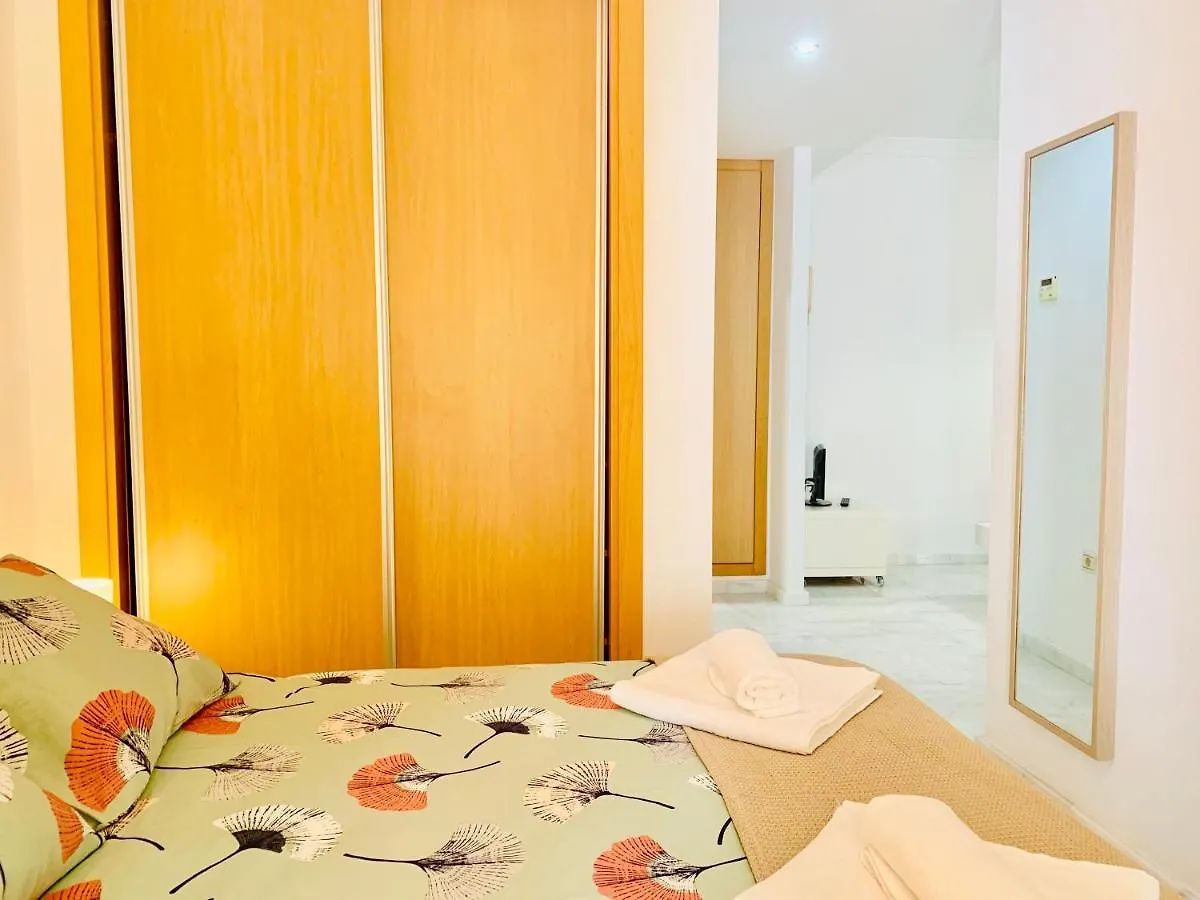 Appartement Homely Malaga Parras Con Terraza Interior Y Parking Privado Bajo Suplemento